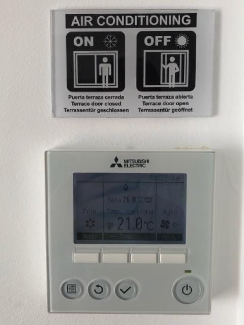Controlador del aire acondicionado centralizado del apartamento